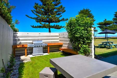 Whispering Sands Beachfront - 7