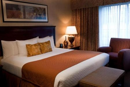 Embassy Suites - 33