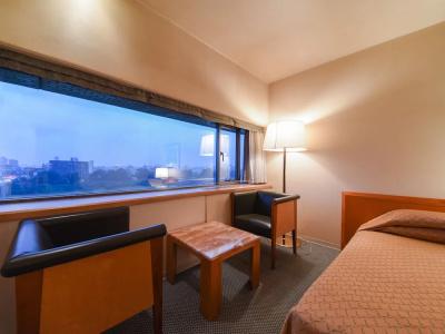 Gunma Royal - 43
