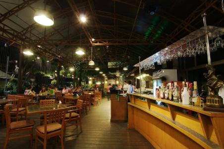 Golden Beach Pattaya - 16