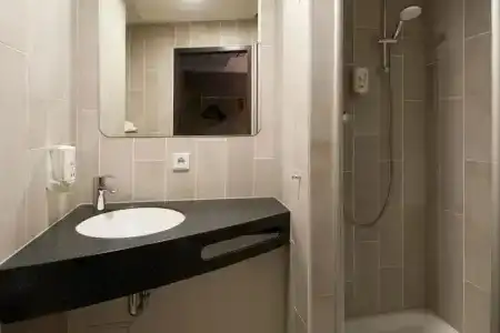B&B Frankfurt Niederrad - 22