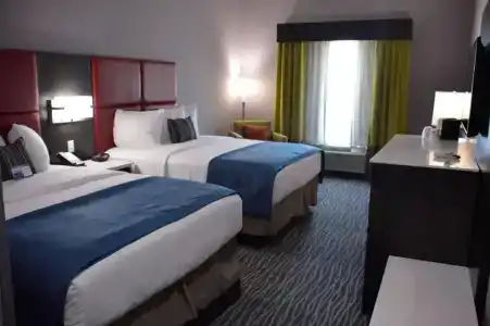 Best Western Plus Airport Inn & Suites - 49