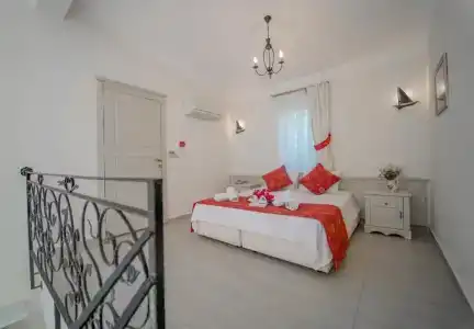 Alacati Marina Palace - 16