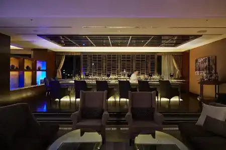 Shima Kanko The Bay Suites - 1