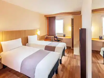 Ibis Plzeň - 5