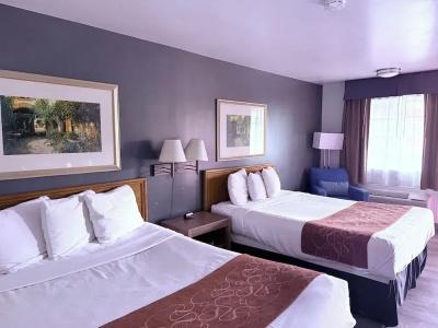 Adobe Inn - 38