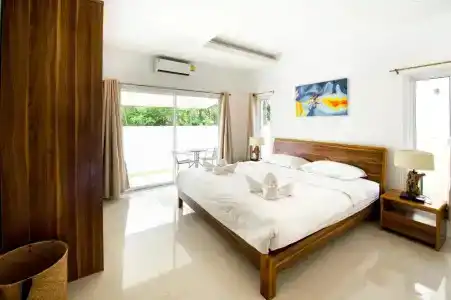 Oriental Beach Pearl - 55