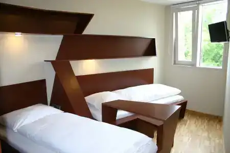 Snooze - 2