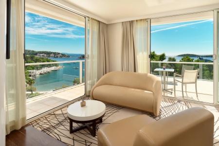 Amfora Hvar Grand Beach Resort - 36