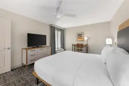 Homewood Suites at Mall Del Norte - 65
