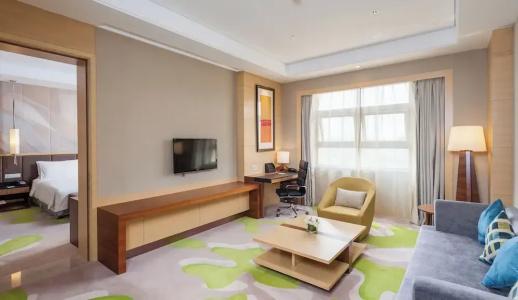 Holiday Inn Qingdao Expo, An Ihg - 3
