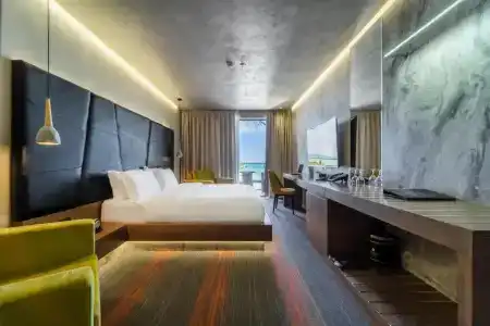 Pinea Resort & Spa - 1