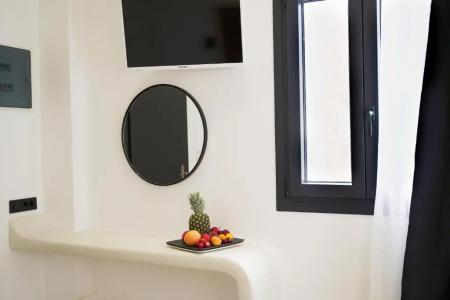 King's Suites - 77