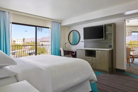 Sheraton Tucson & Suites - 87