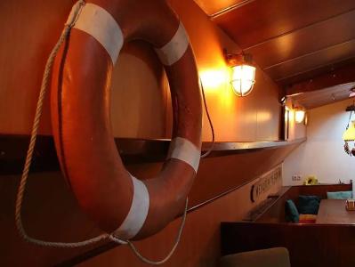 Boat 'Opoe Sientje' - 14