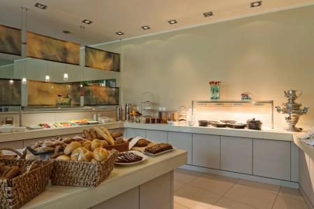 Park Inn by Radisson Linz - 8