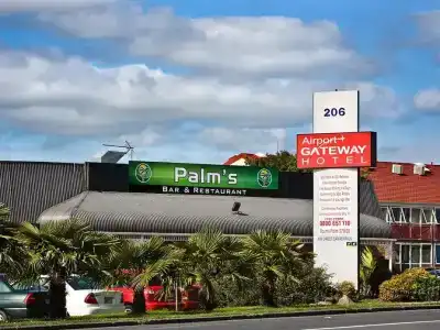 Airport Gateway - 35