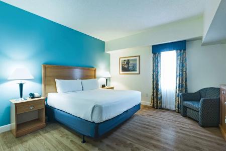 The Atrium Resort By Vsa Resorts - 35