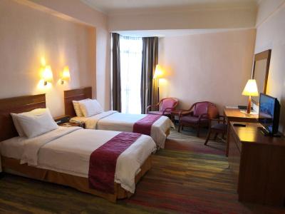 Grand Continental - 27