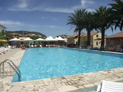 Il Borgo degli Ulivi Resort - 8