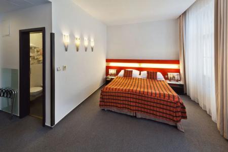 Prague Inn - 33