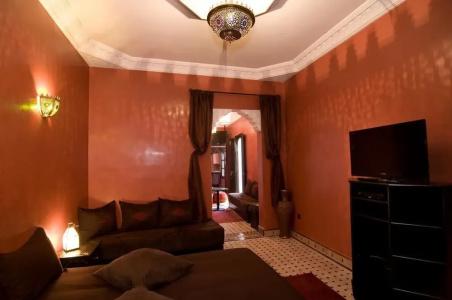 Riad Bb - 38
