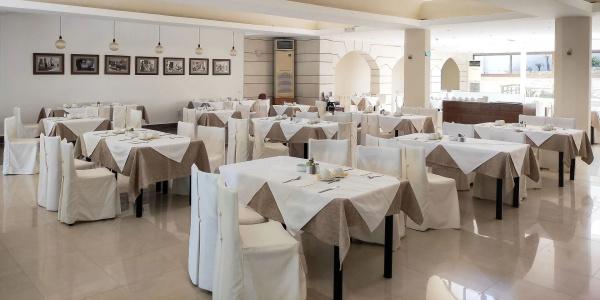 Macaris Suites & Spa - 32
