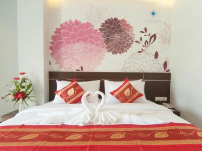 The Crystal Beach - 6