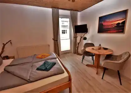 Siggis Pension - - 33