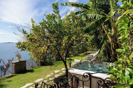 Eden Roc Suites - 452