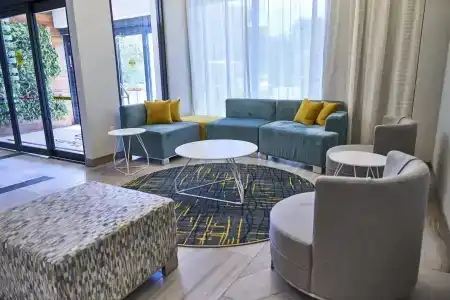 Even Miami - Airport, An Ihg - 7