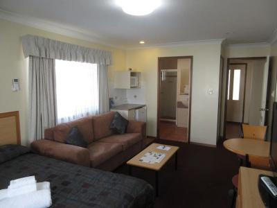 Riviera on Ruthven - 40