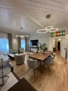 Castellano & Suites - 120