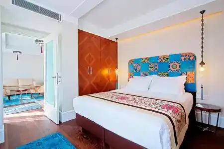 Azade Suites - 39