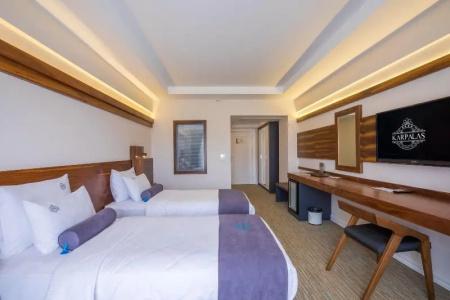 Karpalas City & Spa - 52