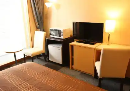 Livemax Chiba Mihama - 9