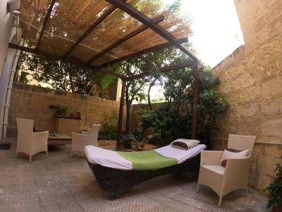 The Maltese Sun - 12