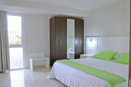 L' Escala - 1