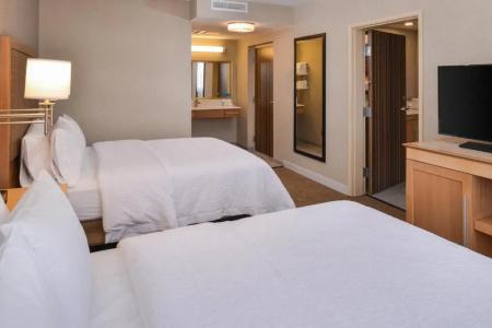 Hampton Inn & Suites Denver-Speer Boulevard - 73