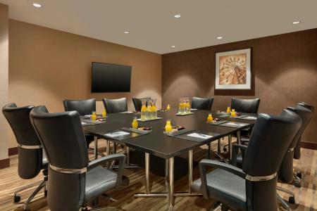 Twelve Downtown, Autograph Collection - 46