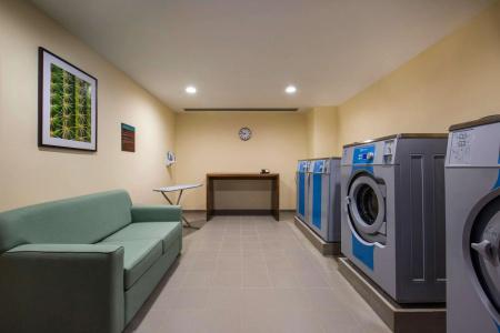 Hilton Garden Inn Ras Al Khaimah - 20