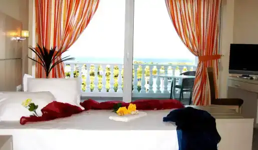Matheo Villas & Suites - 36