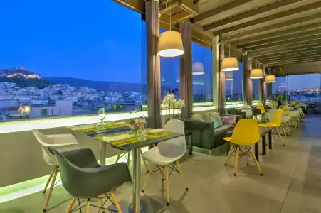 Polis Grand - 32