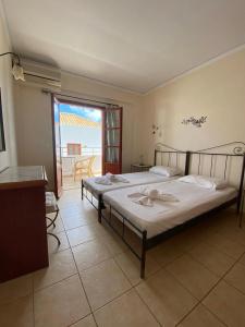 Amazones Village Suites - 4