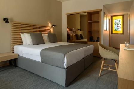 Fos Downtown Suites - 80