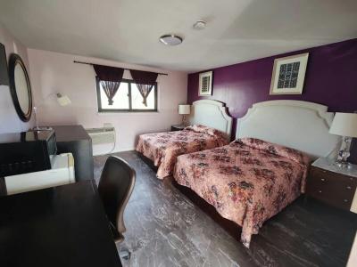 Edgebrook Motel - 5