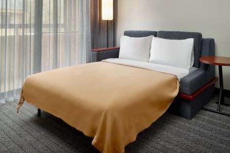 Courtyard by Marriott - 28