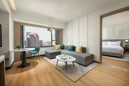 Holiday Inn Shanghai Nanjing Road, An Ihg - 2