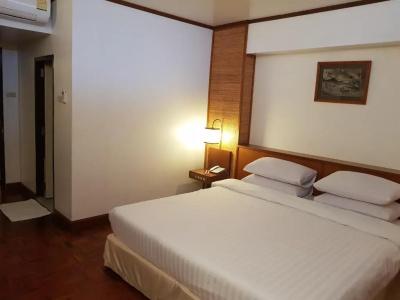 Dusit - 31