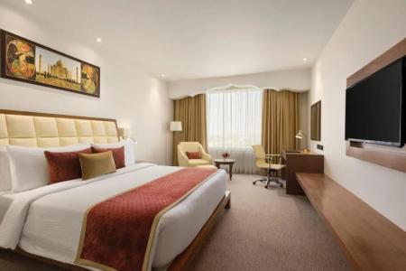 Ramada Plaza By Wyndham - 45